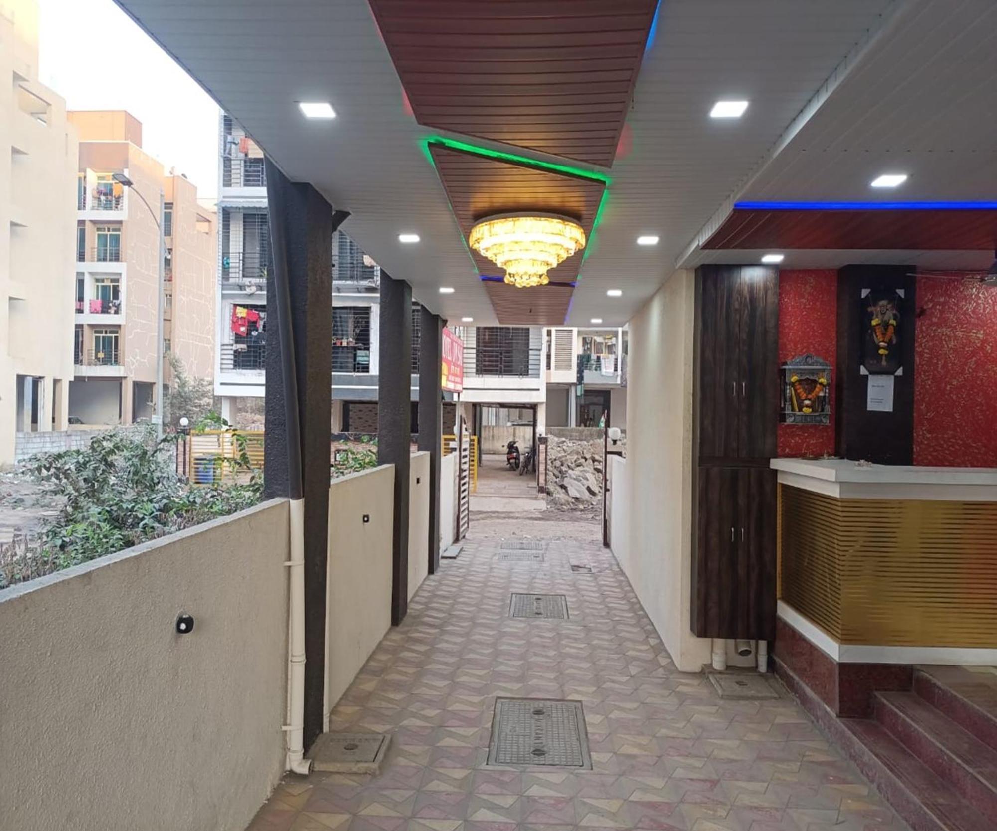 Hotel Om Sai 纳威孟买 外观 照片